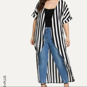 Shein Plus Size Long Black and White Striped Kimono/Robe size 5x